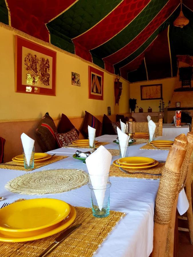 Dar Isselday Acomodação com café da manhã Tisseldeï Exterior foto