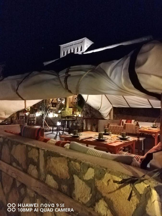 Dar Isselday Acomodação com café da manhã Tisseldeï Exterior foto